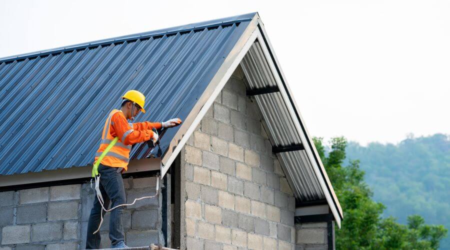 Professional residential roofers in Warrensville, NC